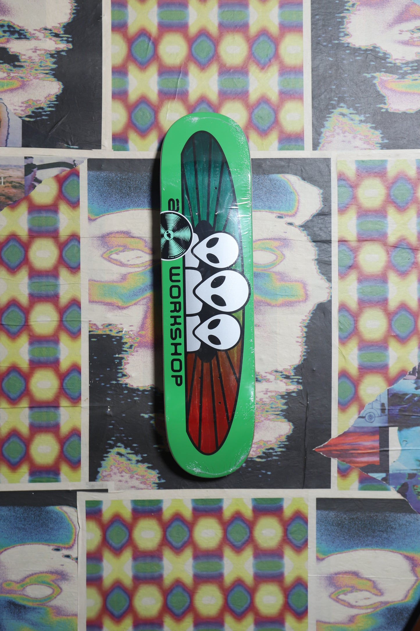 Alien Workshop “Spectrum” Deck 7.75 (Green)