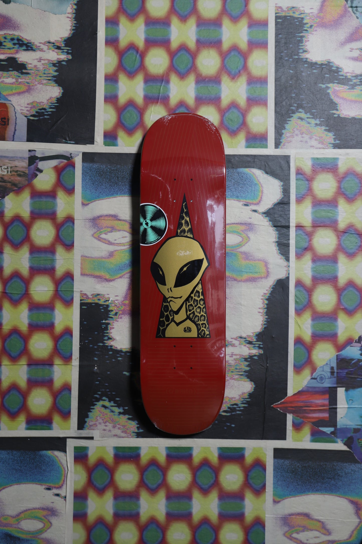 Alien Workshop “Visitor” O'Brien Deck 8.5