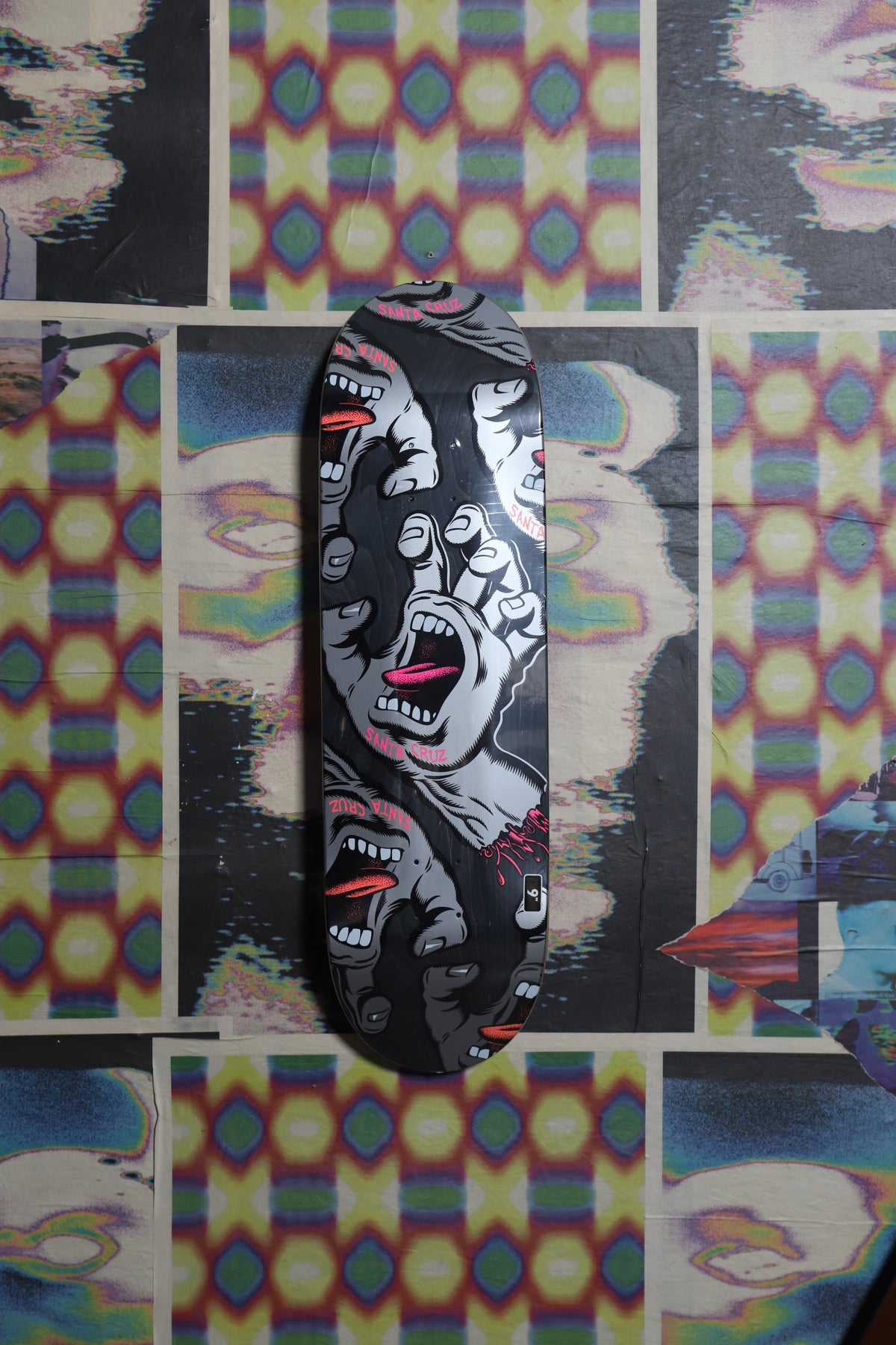 Santa Cruz “Crowded Hand” (Black) Deck 9.0