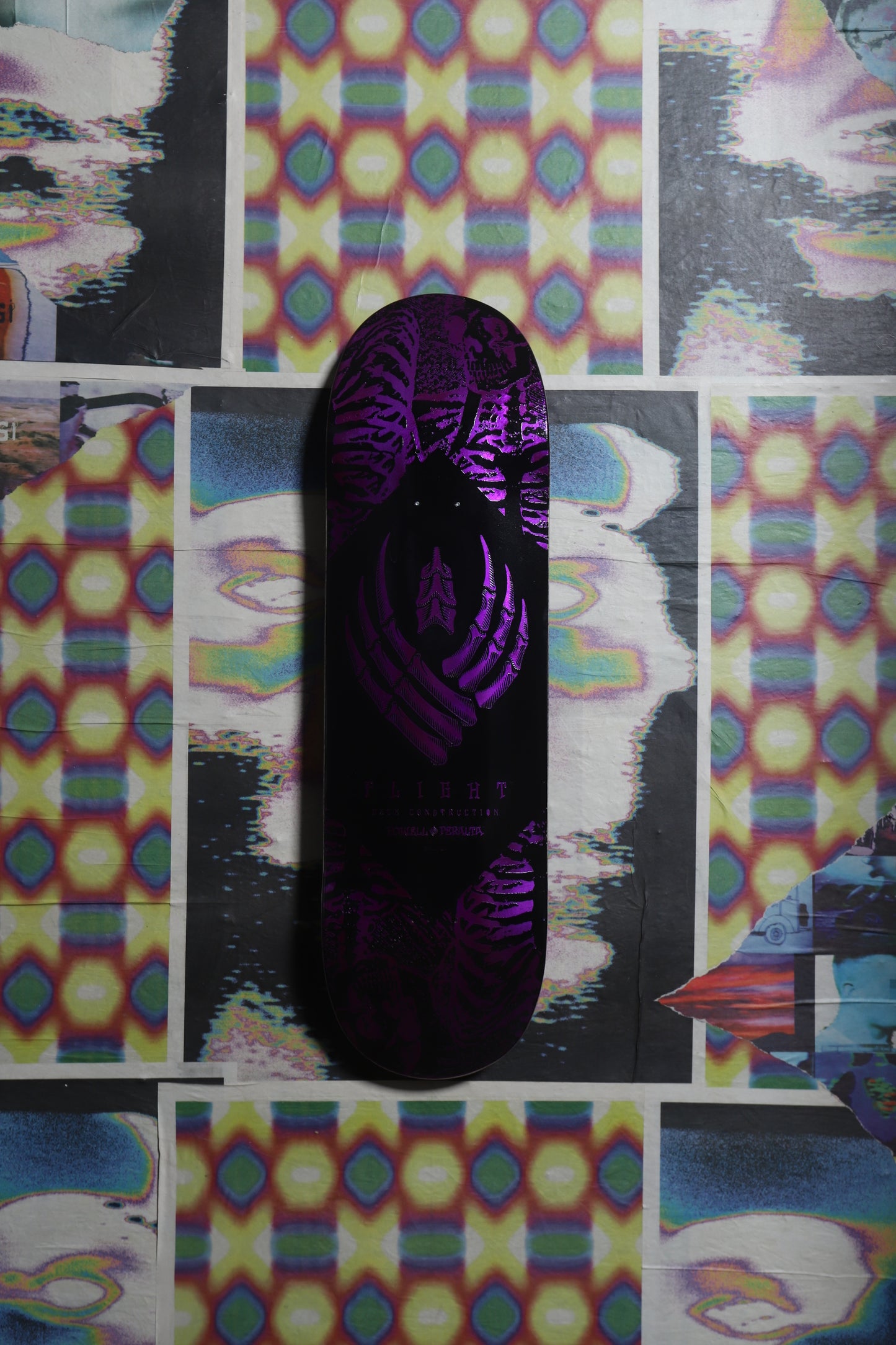 Powell Peralta Skeleton Flight Deck 9.0