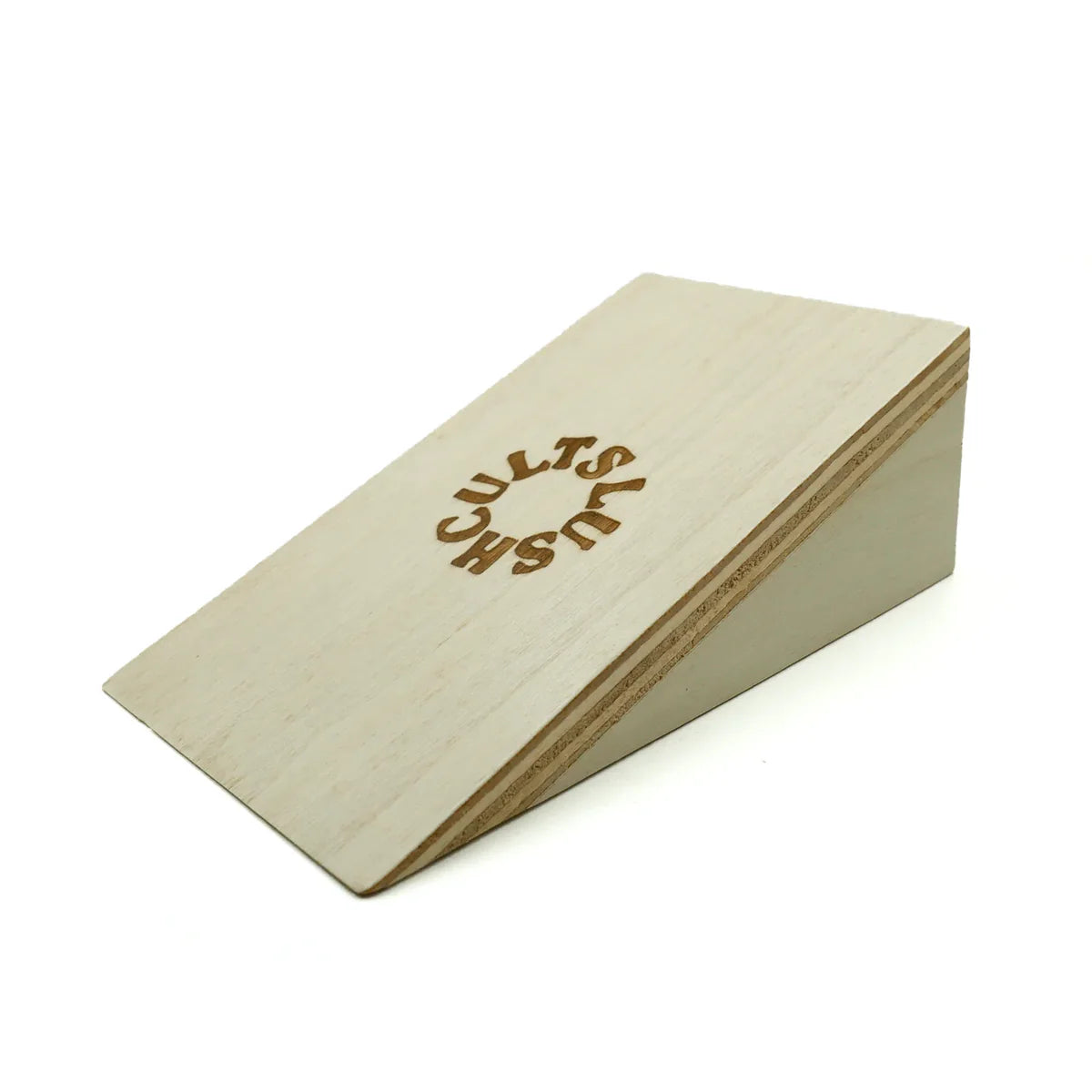Slushcult “Kicker Ramp” Fingerboard Obstacle