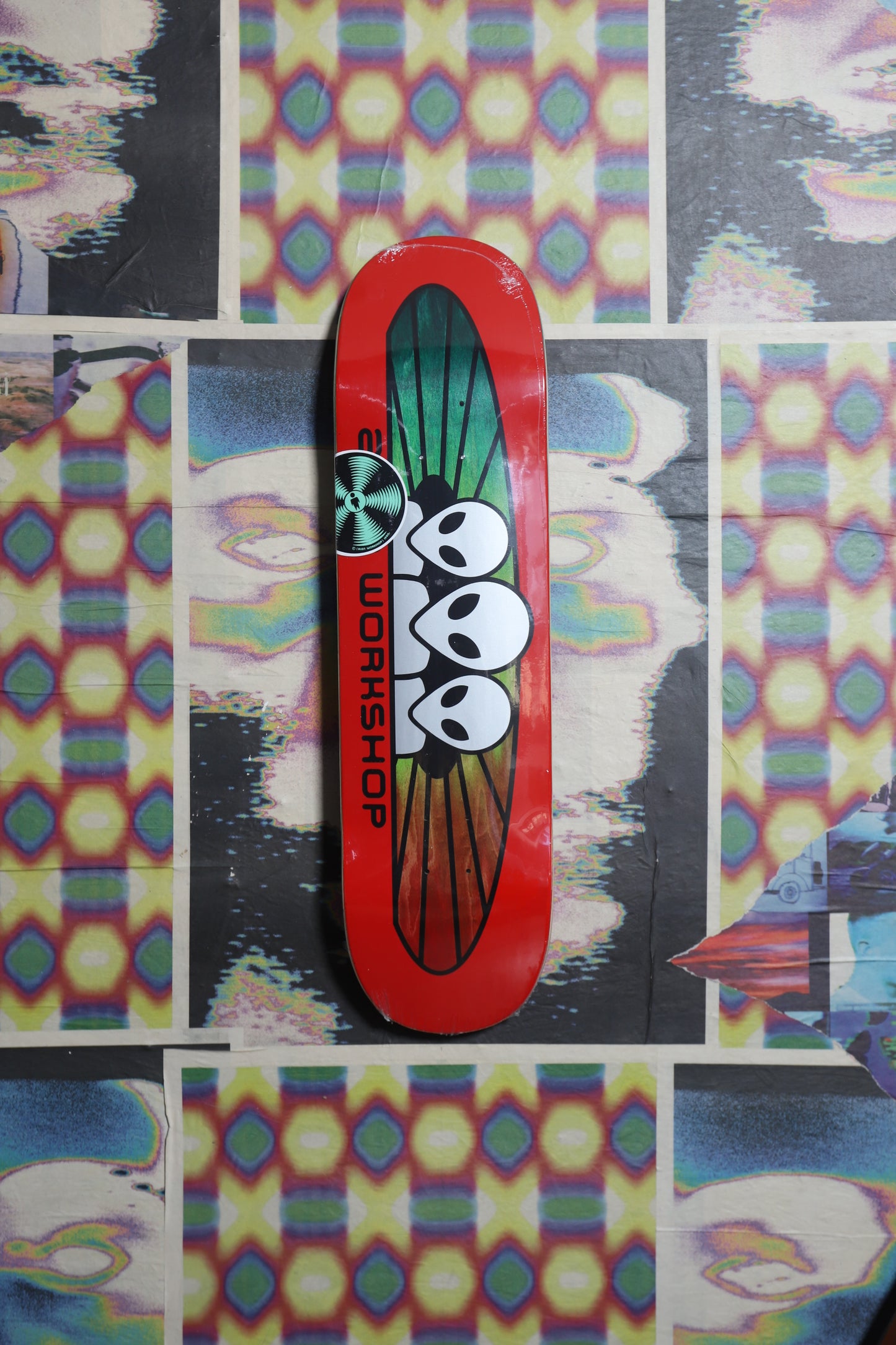 Alien Workshop “Spectrum” Deck 8.5 (Red)