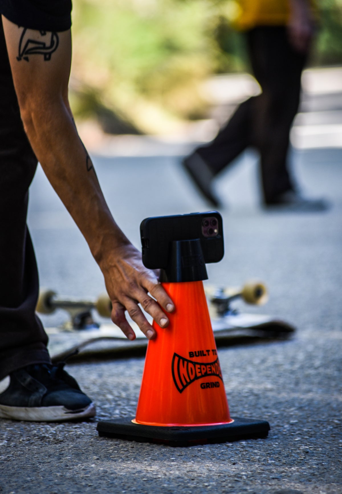 Independent “BTG” Caution Tripod