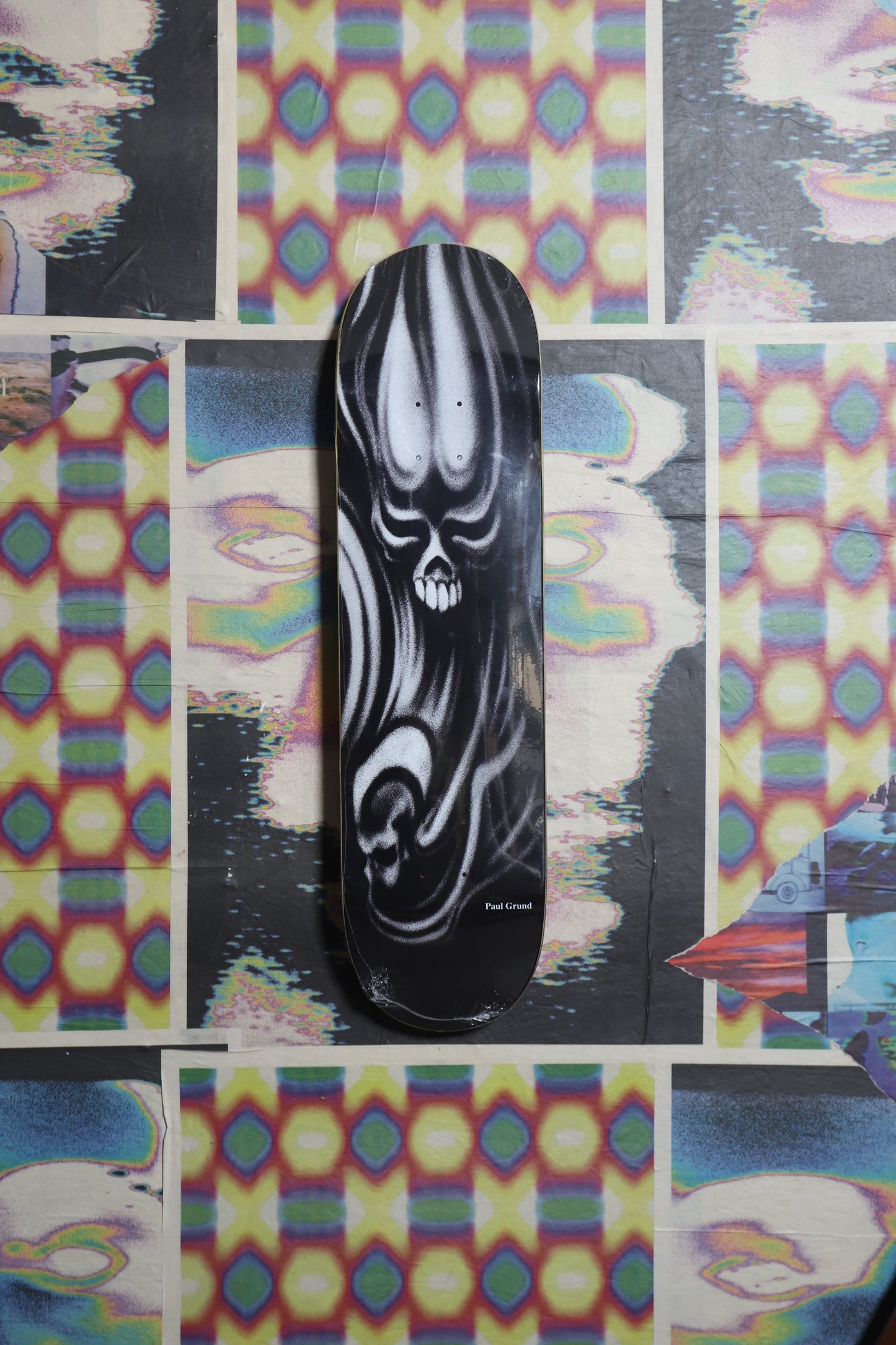 Polar “Paul Grund Skulls” Deck 8.25