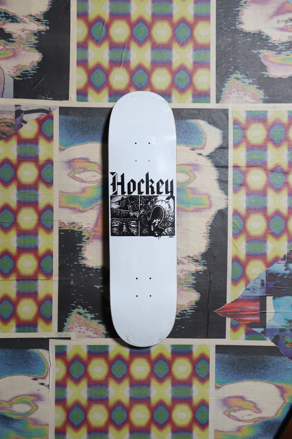 Hockey “Middle Earth” Deck 8.25 (Nik)
