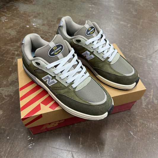 Andrew Reynolds 933 New Balance Green/Green