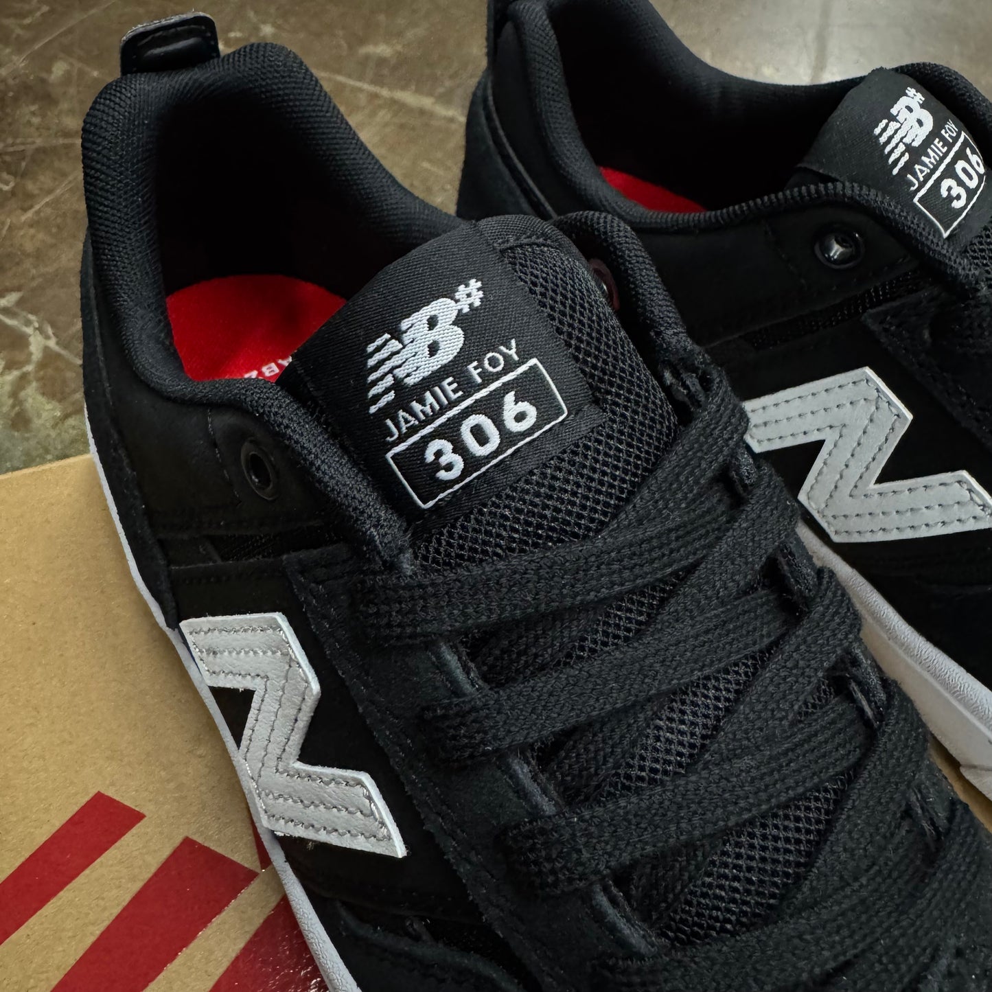 Jamie Foy 306 New Balance Black/White