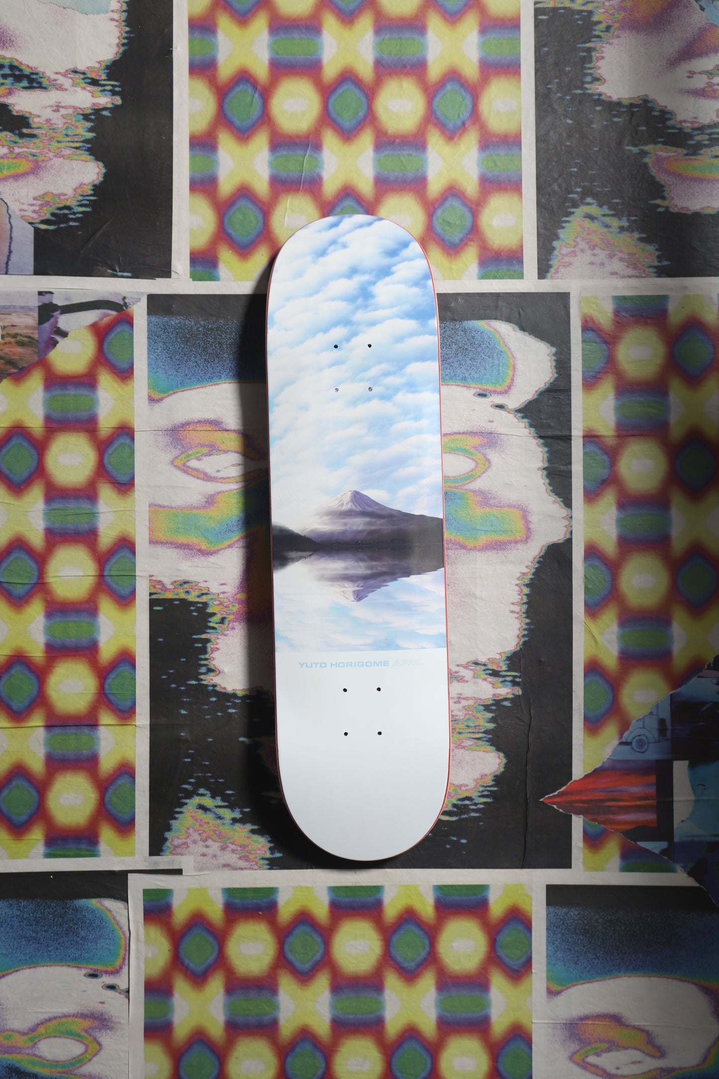 April Mountains Yuto Deck 8.5