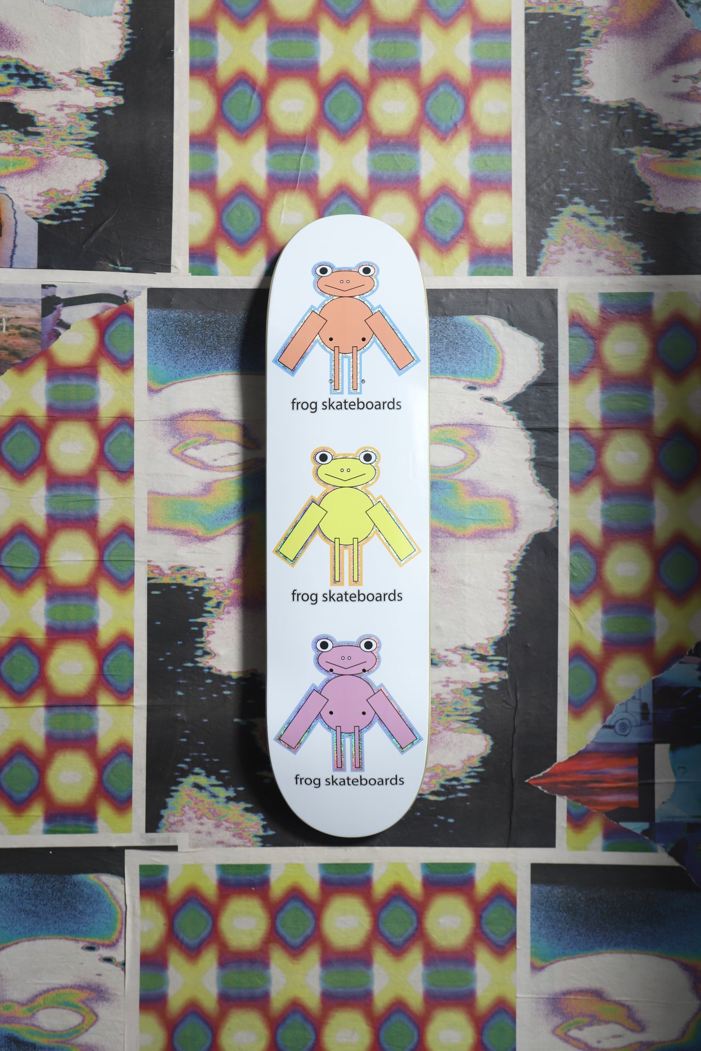 Frog Prismatic Frogs Deck 8.25