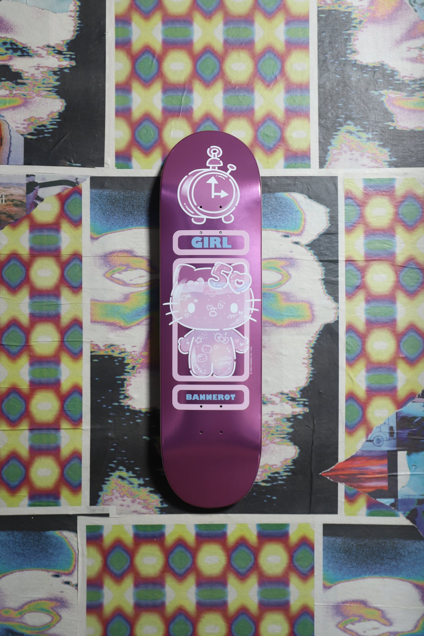 Girl Bannerot Hello Kitty 50 Deck 8.0