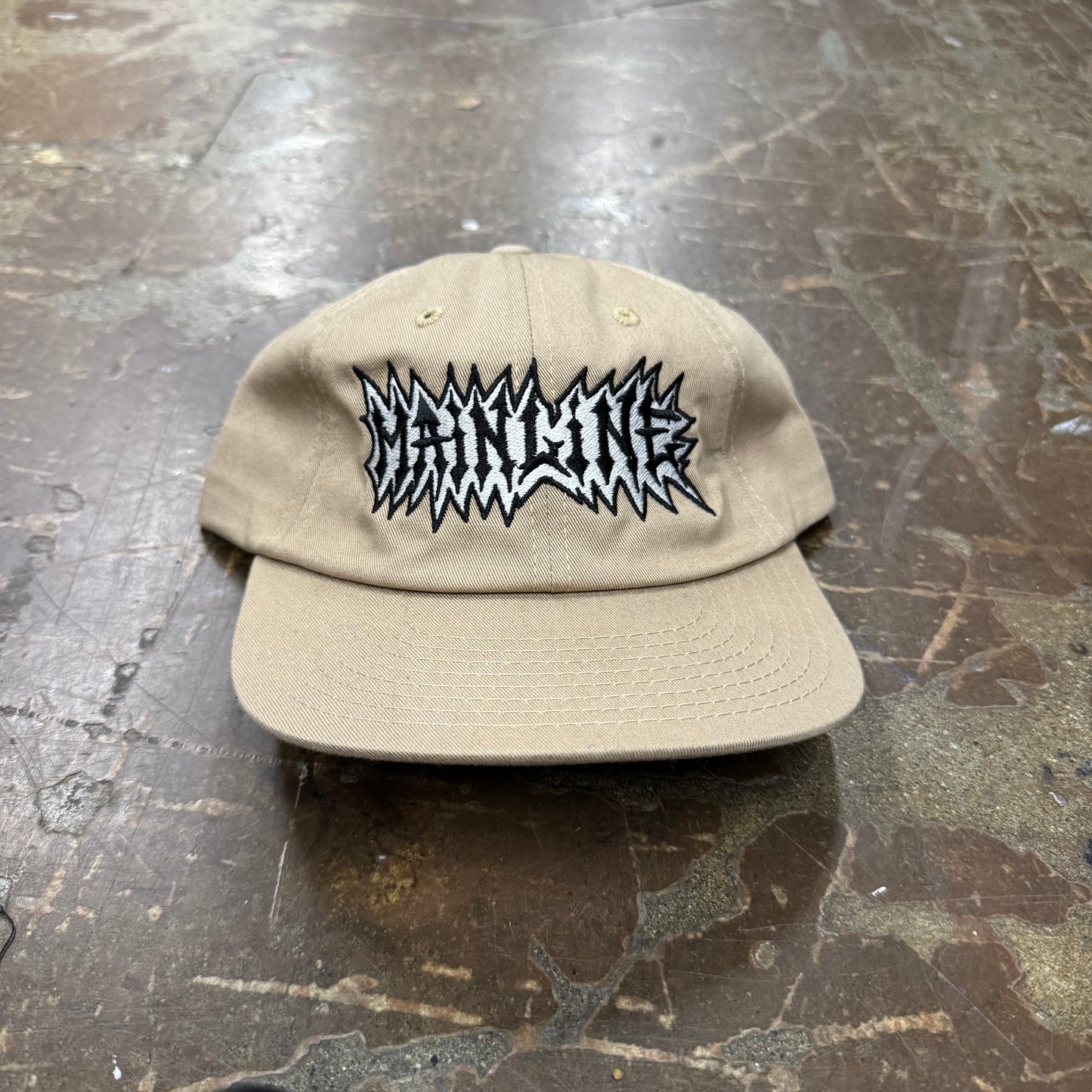 SPIKES HAT (tan) strap back